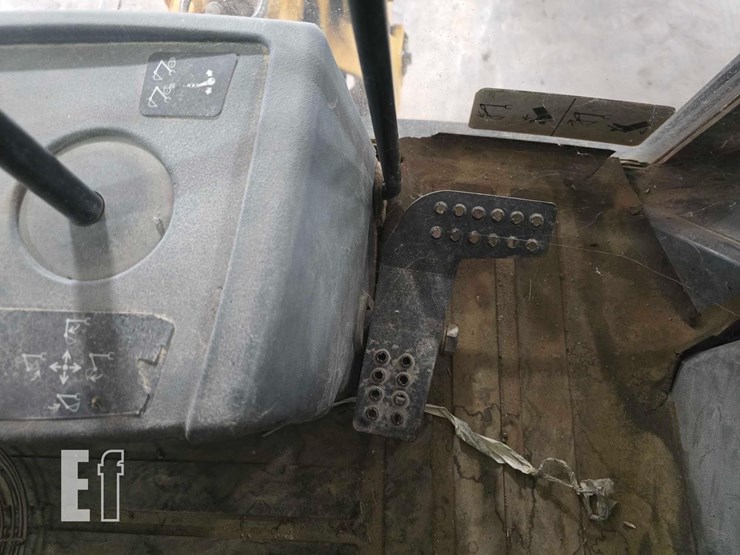 2003-deere-310g-image-17