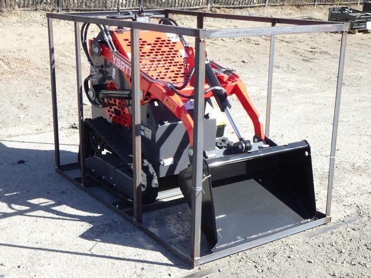 2026-agt-ysrt14-skid-steer-loader-image-1
