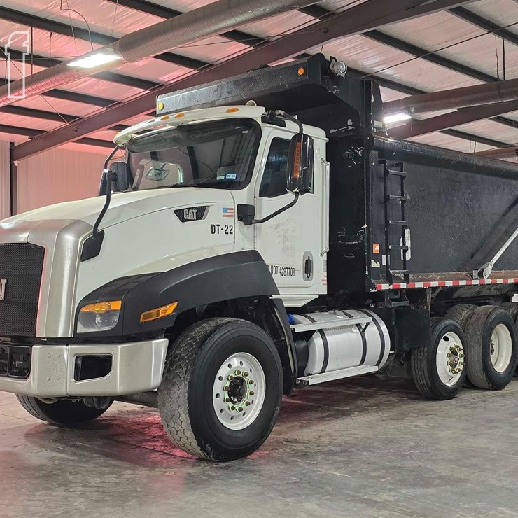 2016 CATERPILLAR CT660