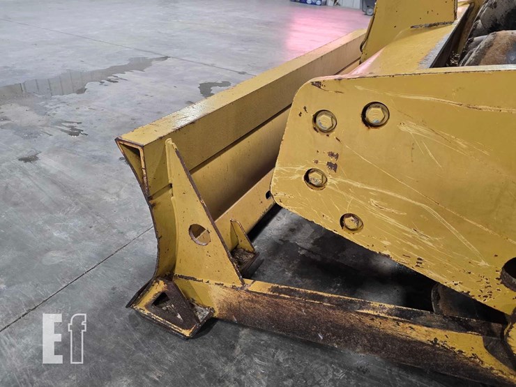 2012-caterpillar-cp56-image-12