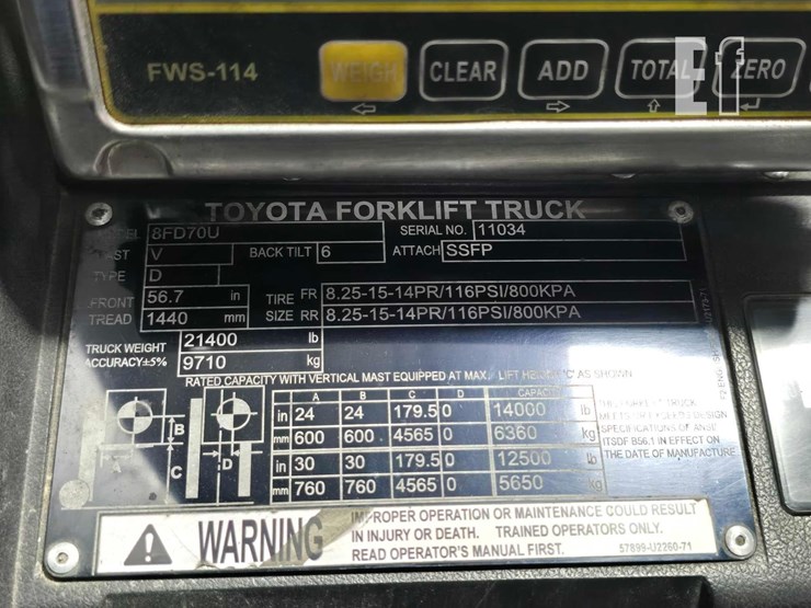 2017-toyota-8fd70u-image-27