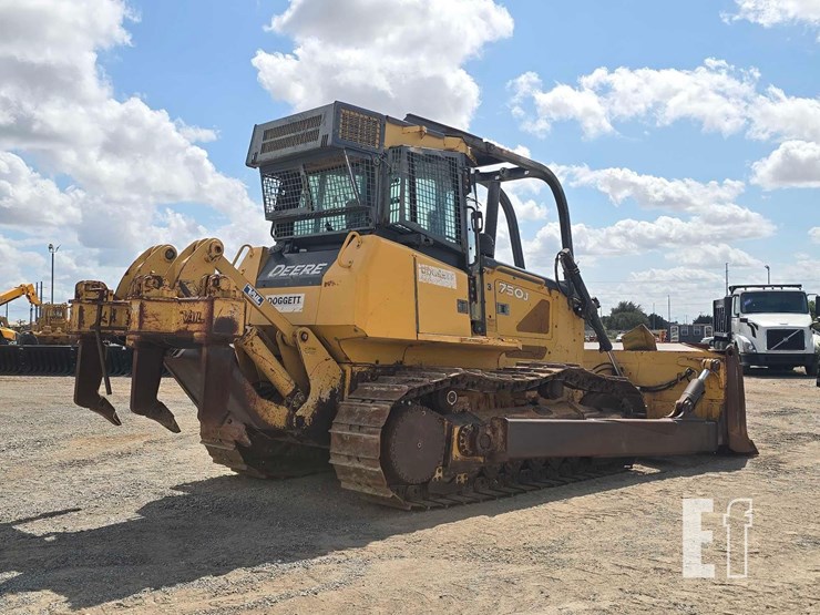 2008-deere-750j-image-3
