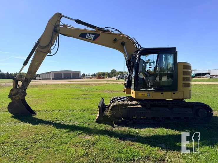 2015-caterpillar-314e-lcr-image-1