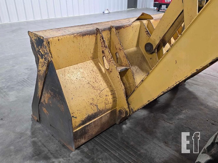 2004-deere-310sg-image-12