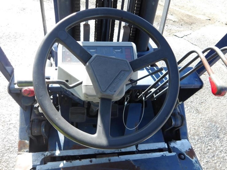 komatsu-fg25st-11-forklift-image-18