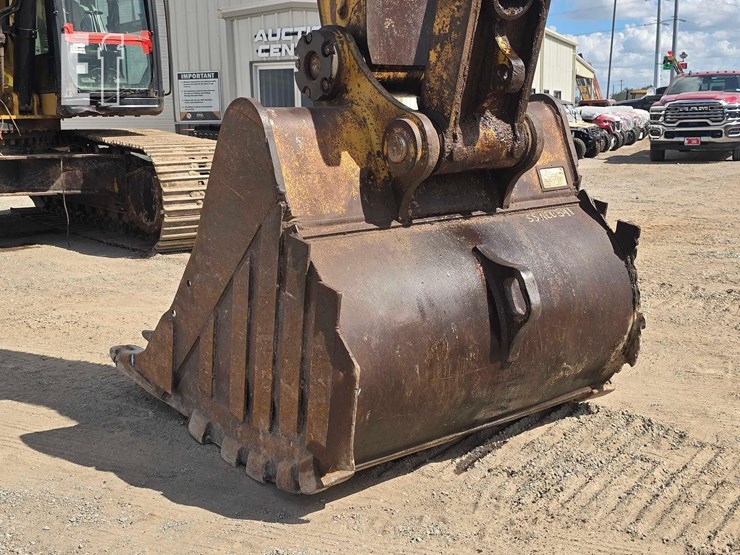 2014-caterpillar-336el-image-12