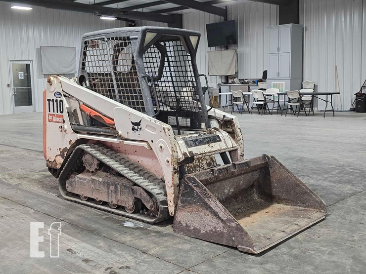 2013-bobcat-t110-image-2