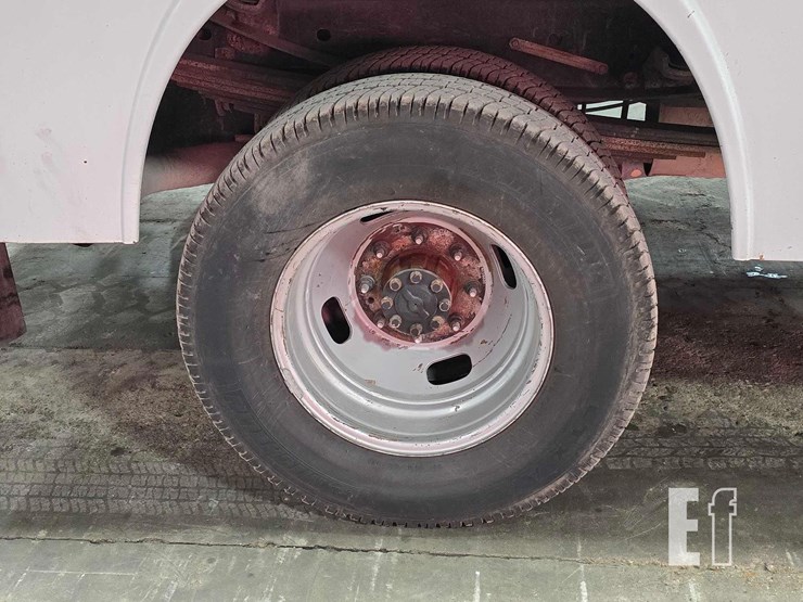 2018-ford-f350-image-25