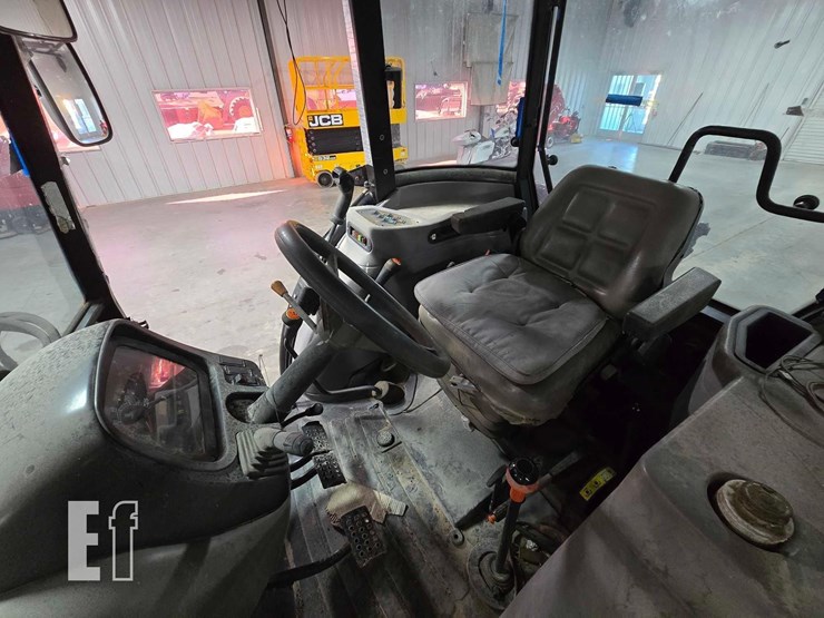 case-ih-farmall-95-image-13