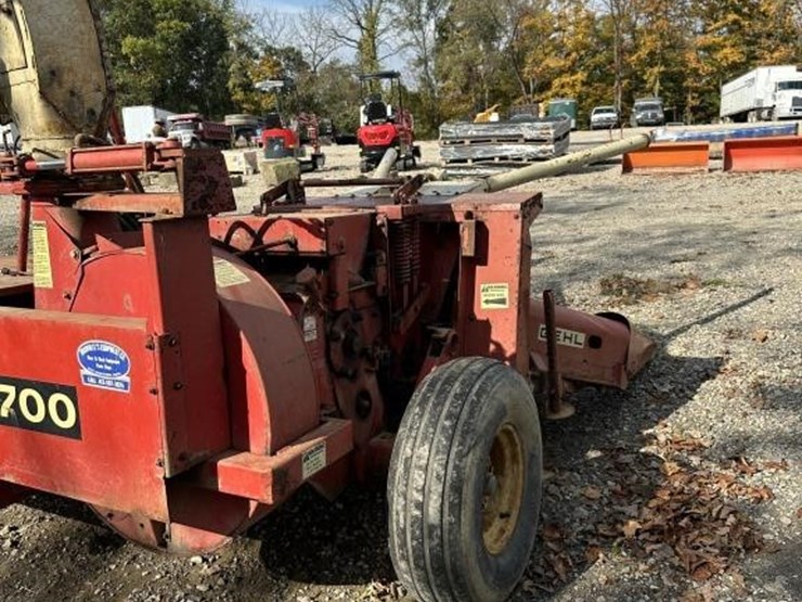 gehl-700-image-8