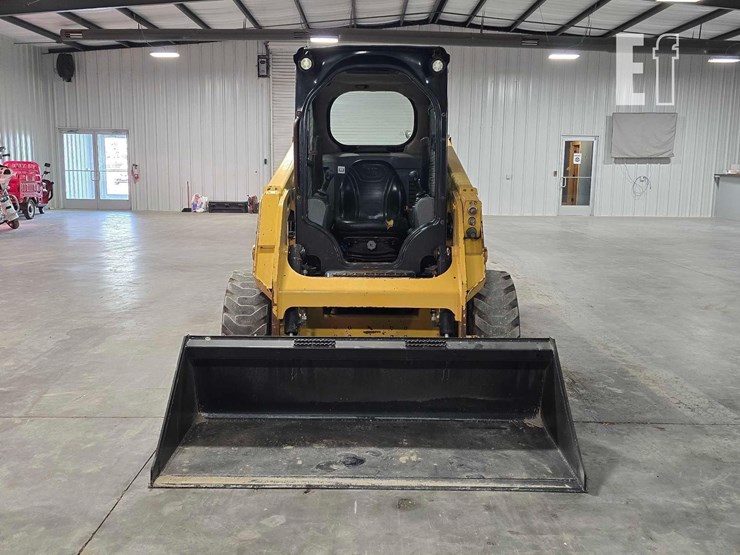 2022-caterpillar-226d3-image-7