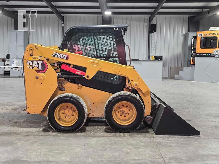 2022-caterpillar-226d3-image-6