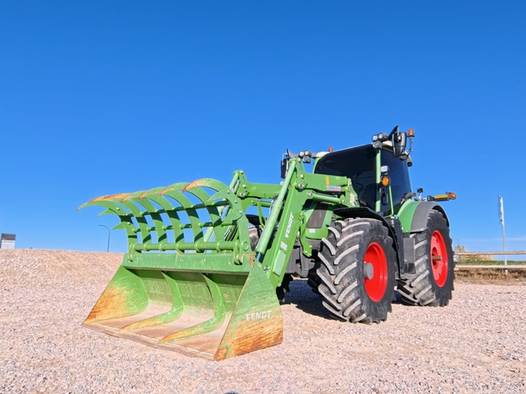 #1064-•-2023-fendt-514-vario-tractor-image-5