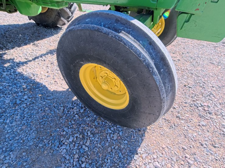 #1043-•-john-deere-4440-tractor-image-74