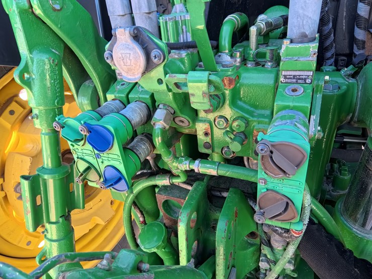 #1051-•-john-deere-6140m-tractor-image-51