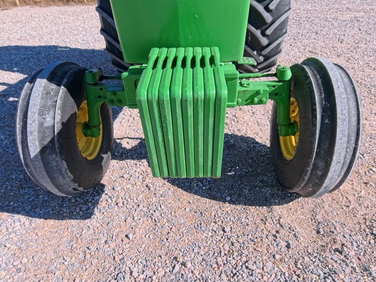 #1043-•-john-deere-4440-tractor-image-9