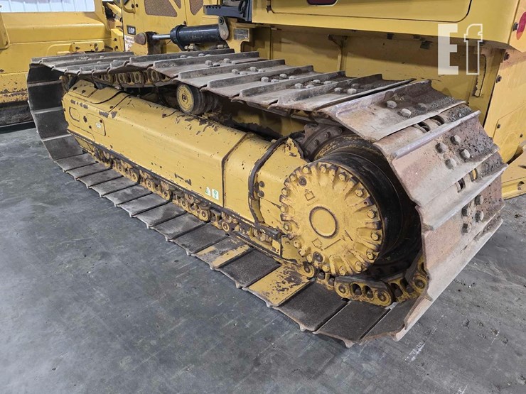 2021-caterpillar-d3-lgp-image-30