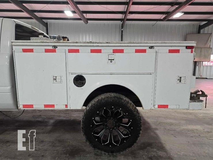 2001-ram-service-truck-6925-image-17