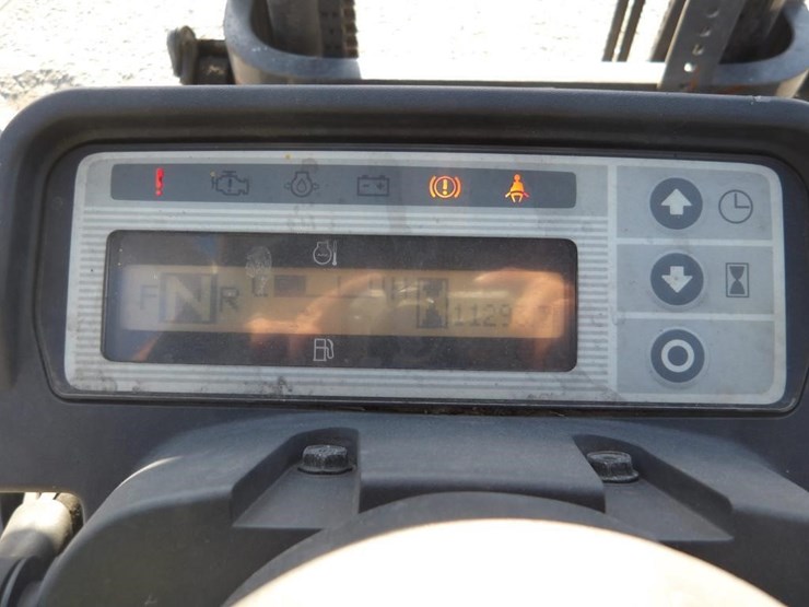 2017-unicarriers-mcp1f2a25lv-forklift-image-24