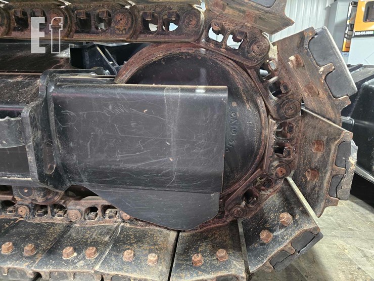 2023-caterpillar-307.5-image-31