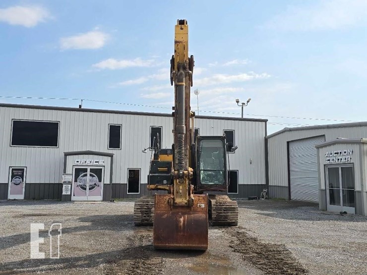 2014-caterpillar-320el-image-7