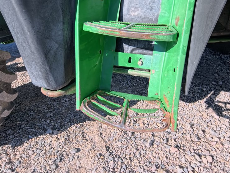 #1051-•-john-deere-6140m-tractor-image-43