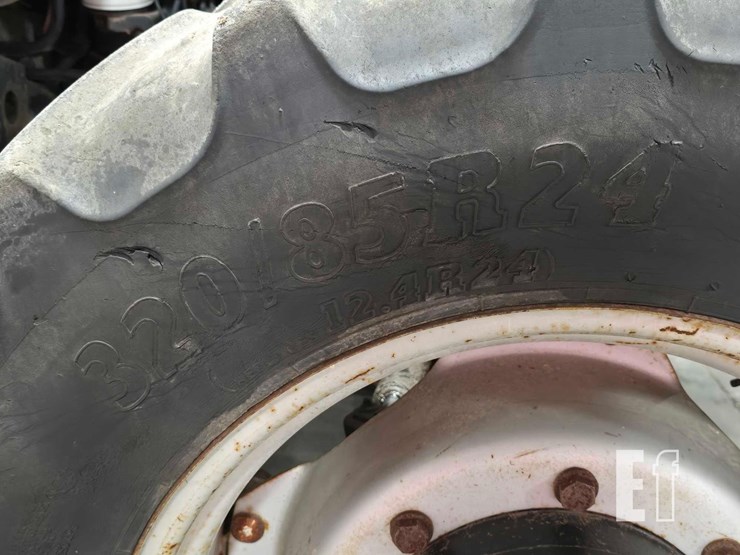 case-ih-farmall-95-image-25