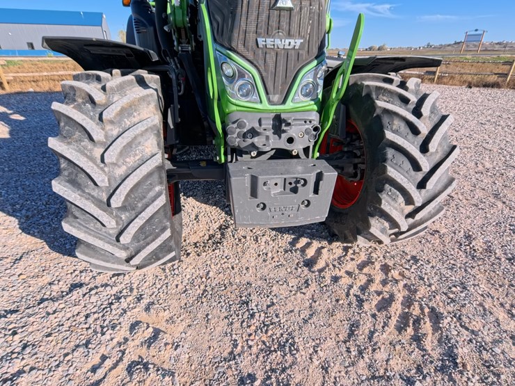 #1064-•-2023-fendt-514-vario-tractor-image-74