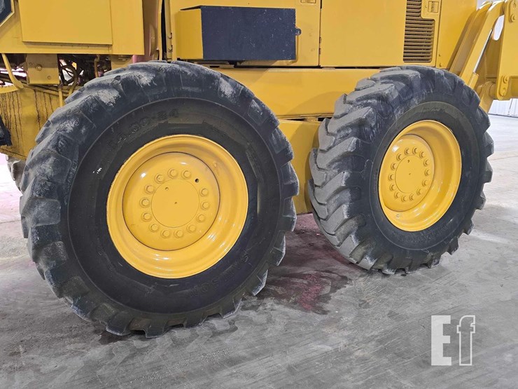 1998-deere-670ch-image-24