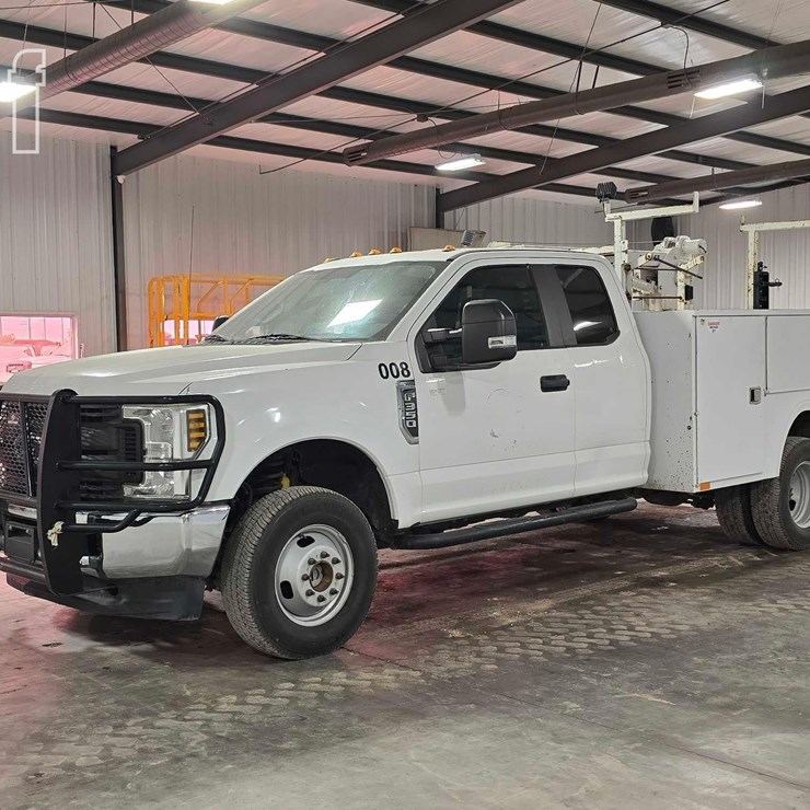 2018 FORD F350