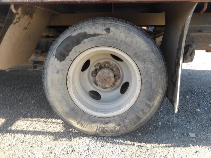 1992-dodge-d350-flatbed-truck-image-6