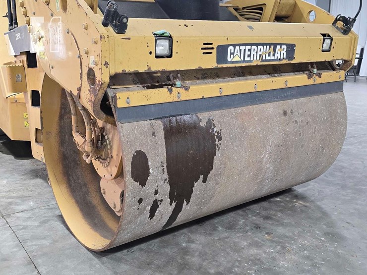 2009-caterpillar-cb54-image-10
