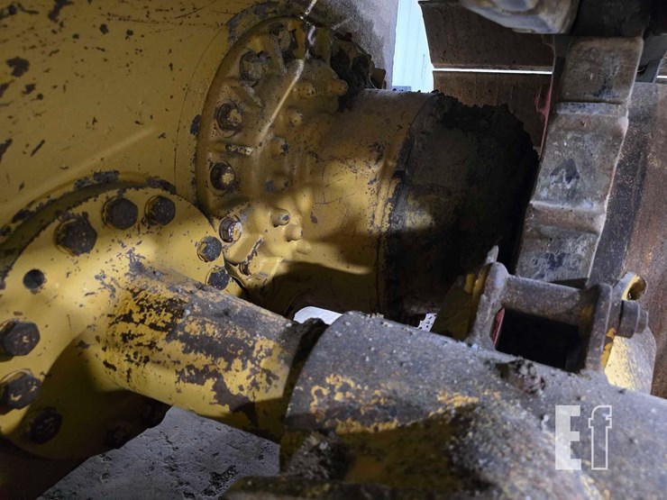 2019-caterpillar-d6k2-lgp-image-25