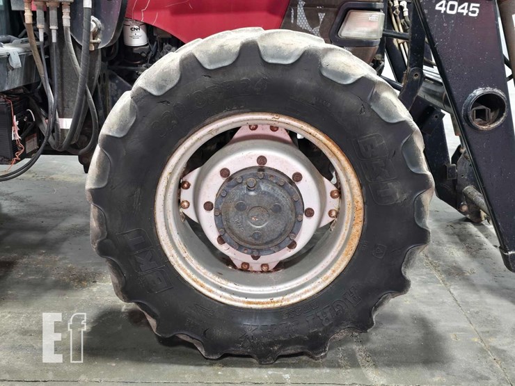 case-ih-farmall-95-image-24