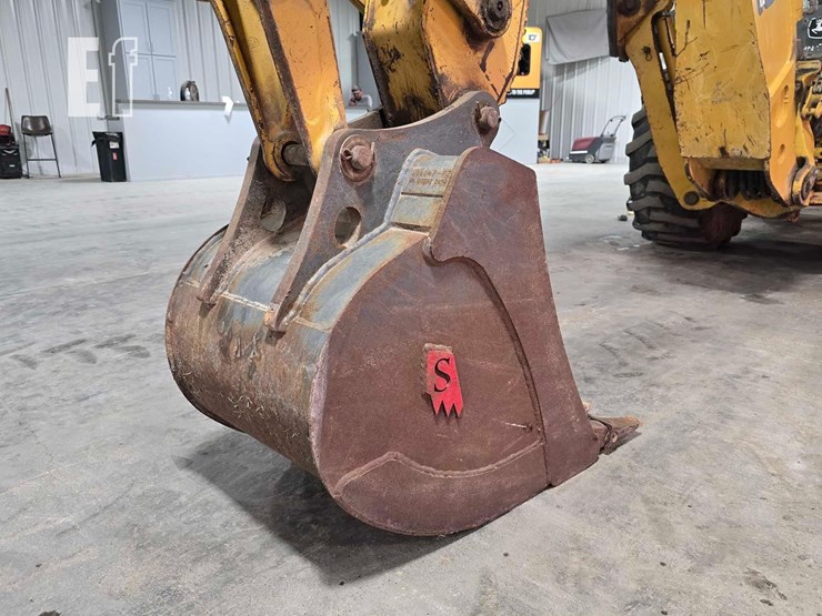 2003-deere-310g-image-29