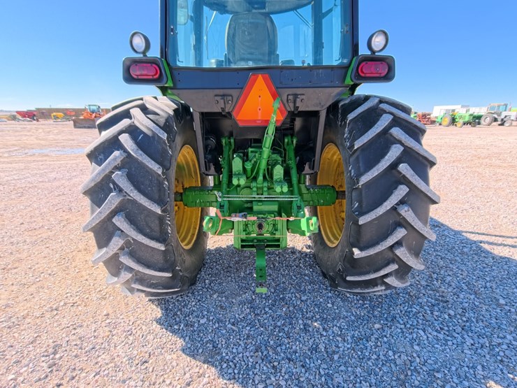 #1043-•-john-deere-4440-tractor-image-53