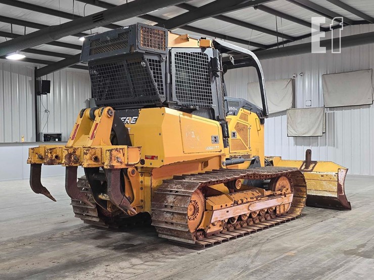 2022-deere-650k-lgp-image-3
