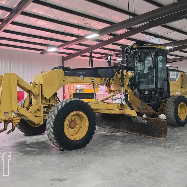 2009 CATERPILLAR 120M