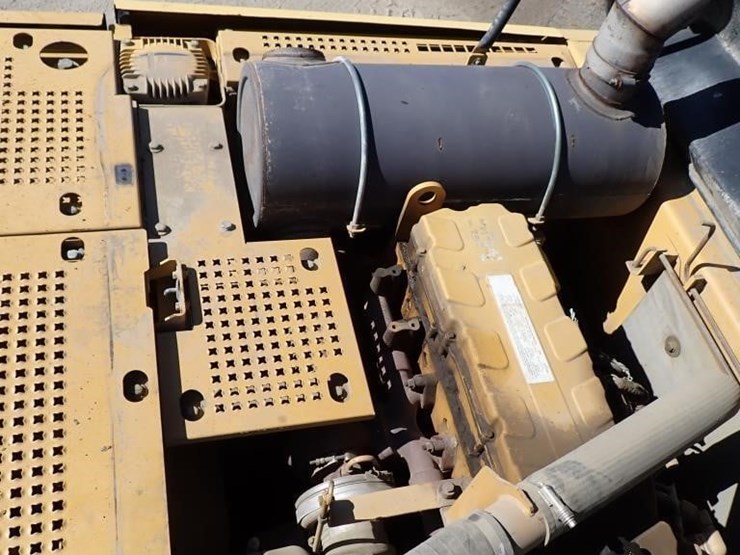 caterpillar-330c-image-17