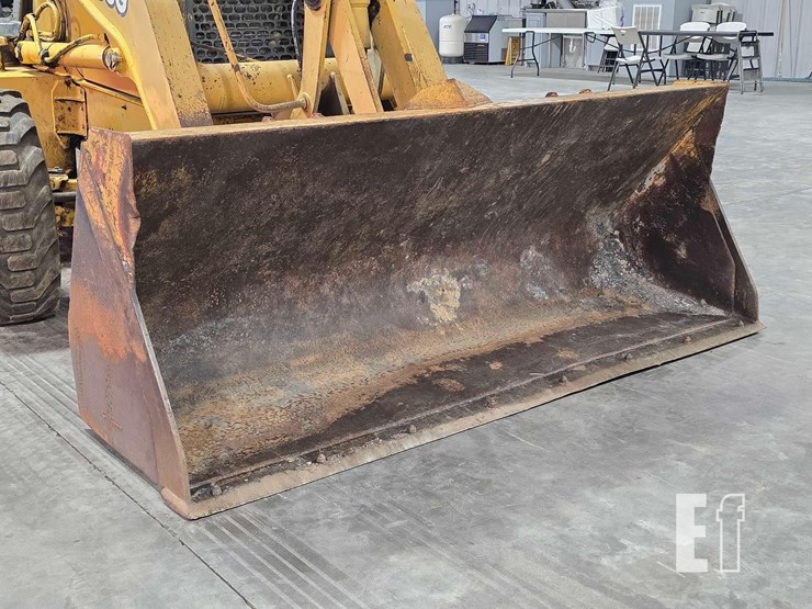 2004-deere-310sg-image-10