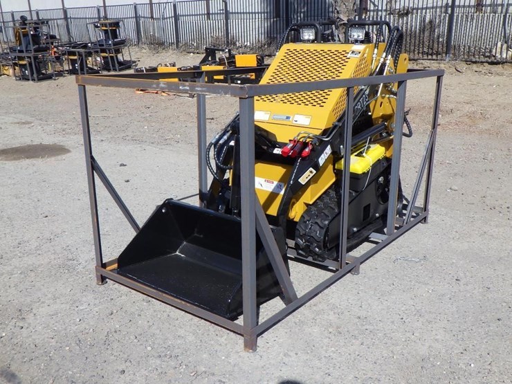 2026-agt-mx-crt23-skid-steer-loader-image-1