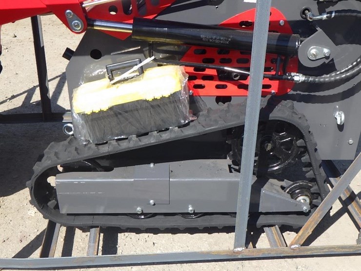 2026-agt-ysrt14-skid-steer-loader-image-8