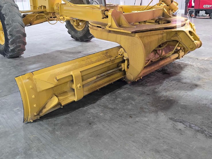 1998-deere-670ch-image-12