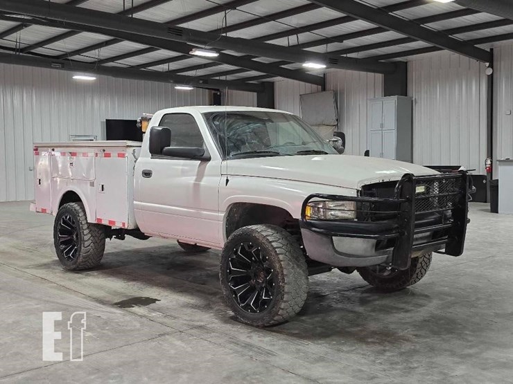 2001-ram-service-truck-6925-image-2