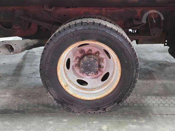 2008-ford-f550-image-21
