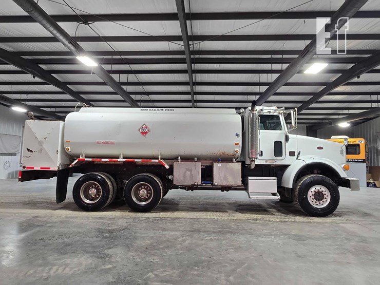 2005-peterbilt-357-image-6