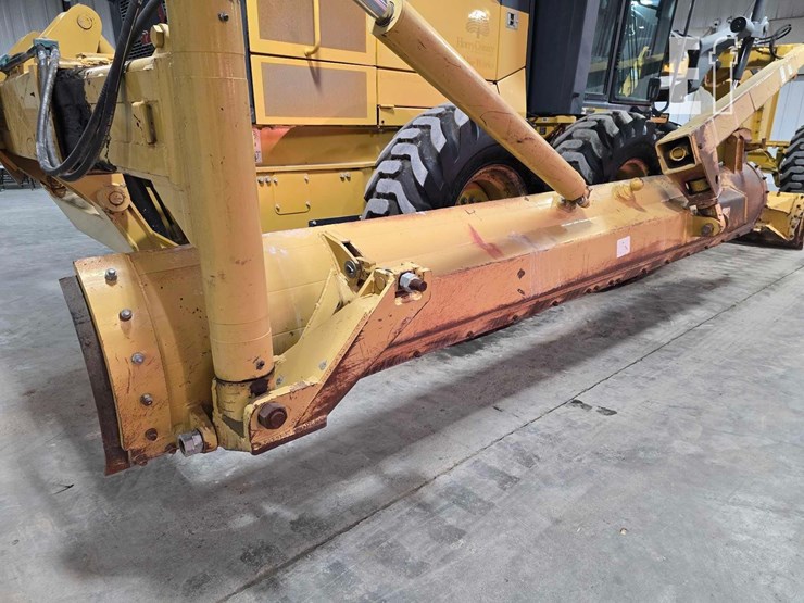 2018-deere-770g-image-14