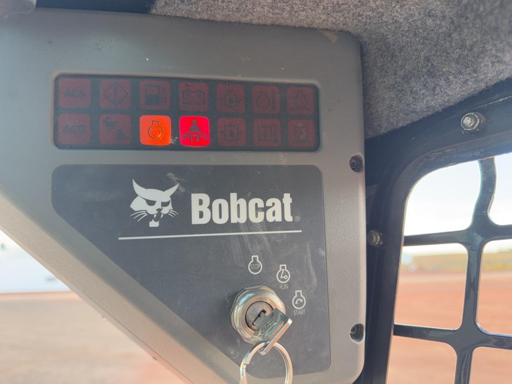 2008-bobcat-s185-skidsteer-image-12