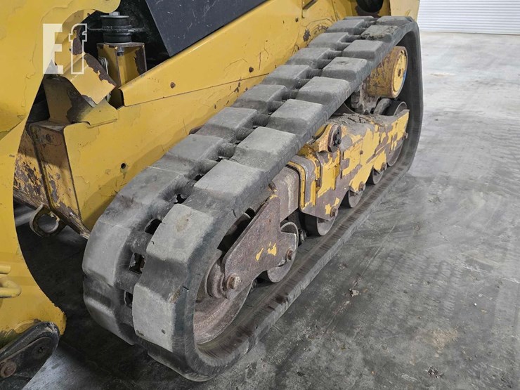 2019-caterpillar-259d-image-26