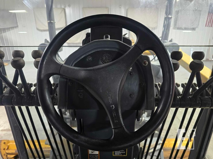 2018-deere-770g-image-18